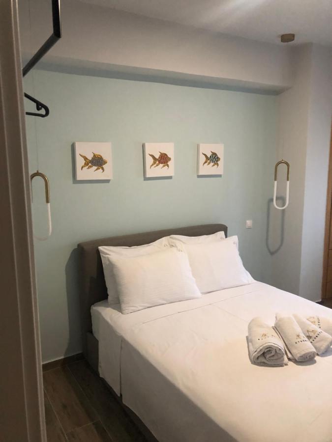 Athonite All Seasons Luxury Suites Ієрісос Екстер'єр фото